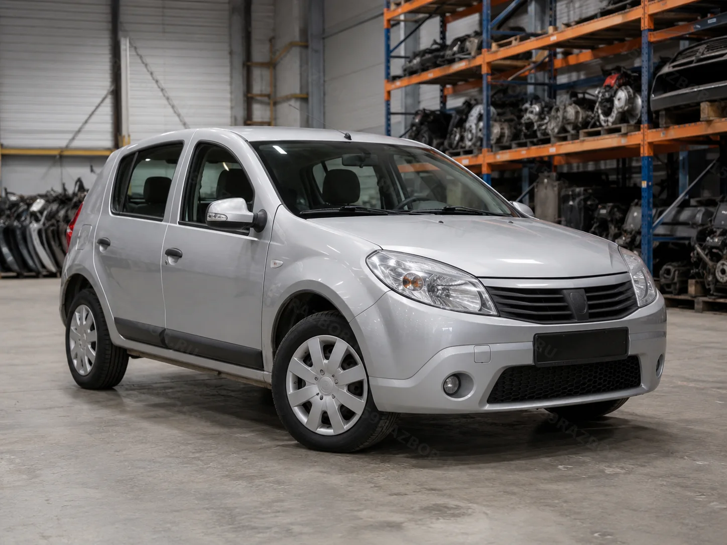 Каталог б/у запчастей Renault Sandero 1 Renault Sandero 1 — каталог б/у запчастей 159RAZBOR.RU