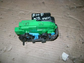 Замок двери задней правой Kia RIO 3 UB, QB