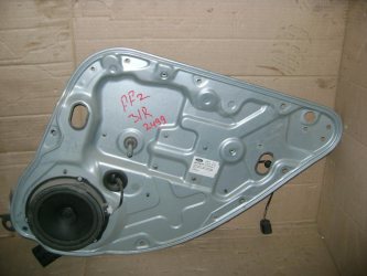 Стеклоподъемник механический задний правый Ford Focus 2