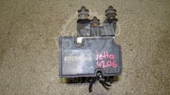 Блок ABS Volkswagen Jetta A5