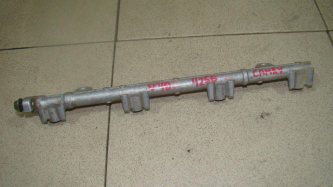 Рейка топливная Toyota Camry XV40