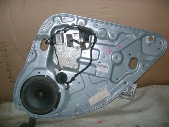 Стеклоподъемник задний правый Ford Focus 2