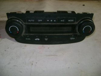 Блок управления климат-контролем Honda CR-V 3 RE