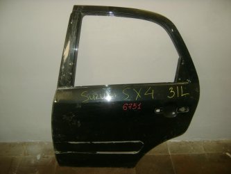 Дверь задняя левая Suzuki SX4