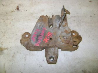 Замок капота Mitsubishi Carisma DA