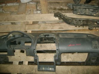 Торпедо Mitsubishi Carisma DA