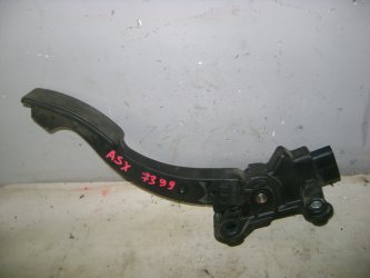 Педаль газа Mitsubishi ASX
