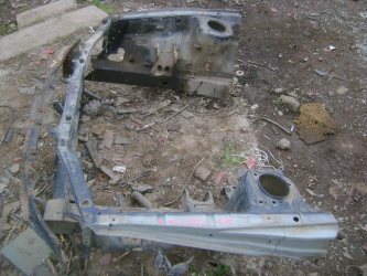 Панель передняя Mitsubishi Carisma DA