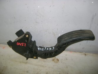 Педаль газа Renault Megane 3