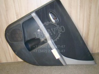 Обшивка двери задней правой Toyota Yaris XP90