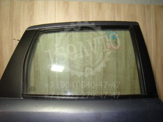Стекло двери задней правой Nissan Note E11