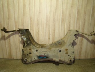 Подрамник Nissan Note E11