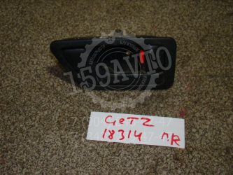 Ручка двери внутренняя правая Hyundai Getz TB