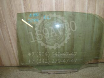 Стекло двери задней левой Toyota Corolla E150