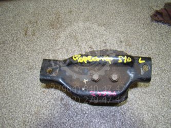 Опора двигателя левая Subaru Forester S11, SG