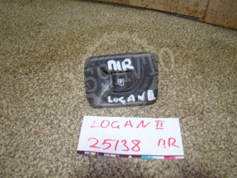 Кнопка стеклоподъемника Renault Logan 2 L52
