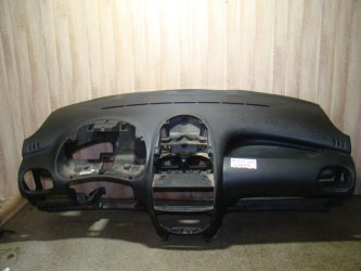 Торпедо Peugeot 206