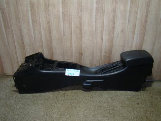 Консоль Nissan Almera N16