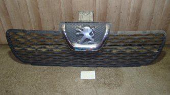 Решетка радиатора Peugeot Boxer 250, 290