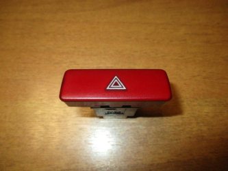 Кнопка аварийной сигнализации Mitsubishi Lancer 9 CS