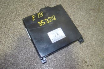 Блок комфорта Toyota Corolla E180
