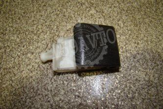 Ручка открывания капота Toyota Hiace H200
