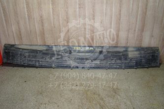 Накладка заднего бампера Toyota Land Cruiser J200