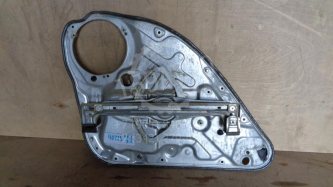Стеклоподъемник механический задний правый Ford Focus 2