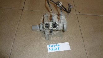 Цилиндр тормозной главный Ford Fiesta 5