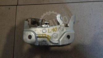 Ответная часть замка багажника Mitsubishi Lancer 10 CY