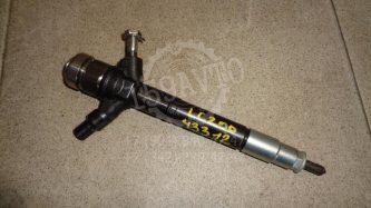 Форсунка дизельная Toyota Land Cruiser J200