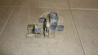 Замок стекла багажника Jeep Grand Cherokee WH, WK
