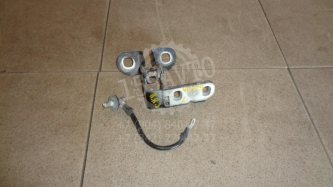 Петля двери багажника верхняя Land Rover Range Rover 3 L322