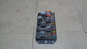 Блок предохранителей Land Rover Range Rover 3 L322