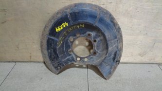 Пыльник тормозного диска Mazda 3 BK