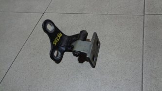 Петля двери передней правой верхняя Land Rover Range Rover 3 L322