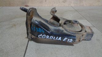 Опора двигателя задняя Toyota Corolla E120