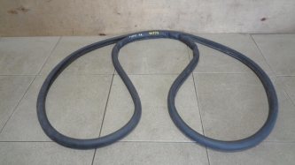 Уплотнитель двери Volkswagen Touareg 1 GP