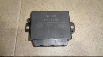 Блок управления парктроником Nissan Micra K12