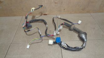 Проводка двери Toyota Corolla E120