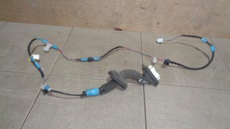 Проводка двери Toyota Corolla E150