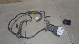Проводка двери Toyota Corolla E120