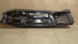 Панель передняя Volkswagen Polo 5