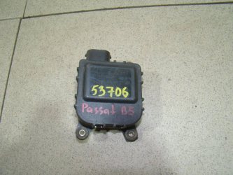 Моторчик заслонки печки Volkswagen Passat B5