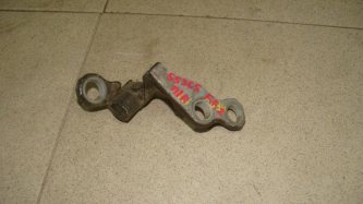 Петля двери передней правой верхняя Ford Focus 2