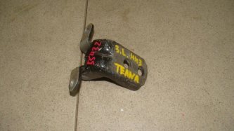 Петля двери задней левой нижняя Nissan Teana J32