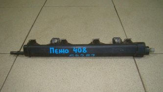 Рейка топливная Peugeot 408 T7
