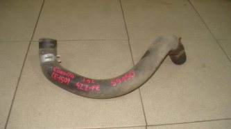 Патрубок радиатора Toyota Corolla E150