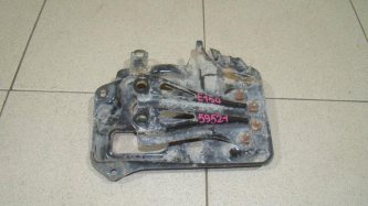 Крепление АКБ Toyota Corolla E150