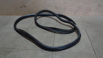 Уплотнитель двери Hyundai Getz TB
